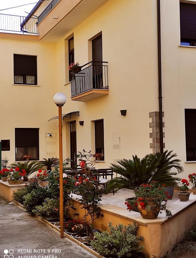 Bed and Breakfast Casa Kati Mercato San Severino Exterior foto